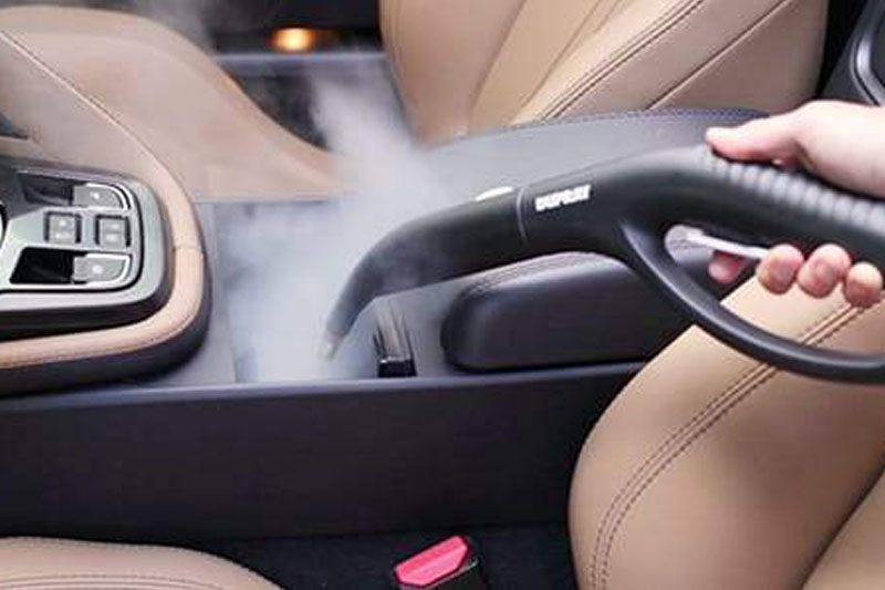 Car-Steam-Cleaning